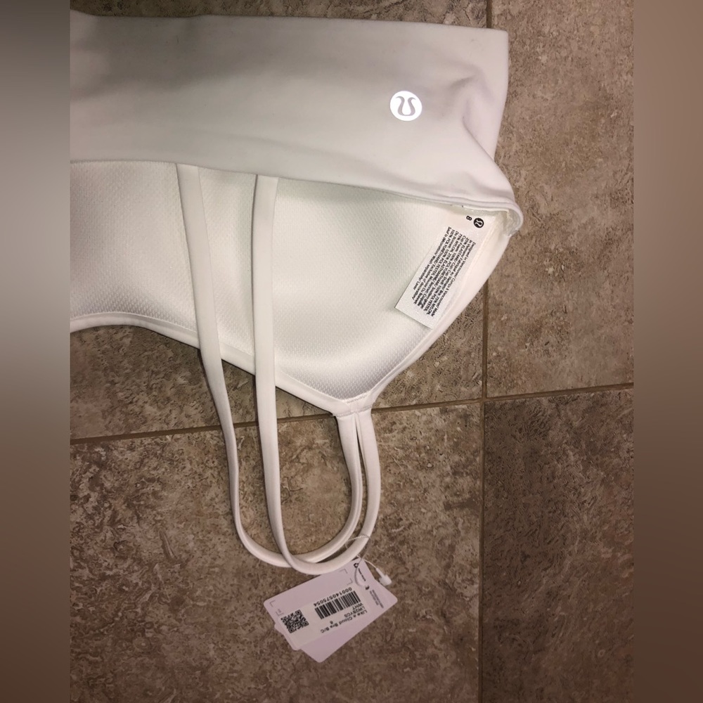 Lululemon bra - Picture 2 of 6